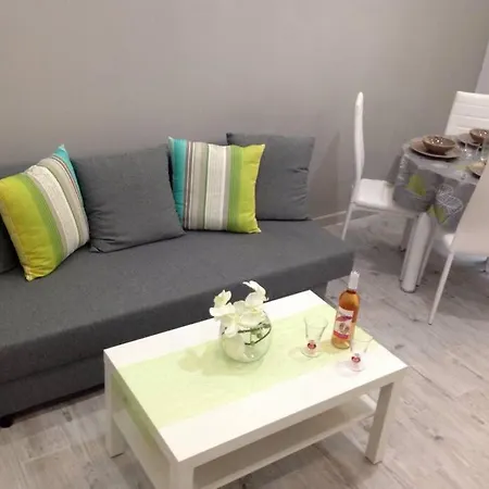 L32 Mozart 2 Bedrooms, Ac, Wifi, 10 Mins Beach Nice Exterior photo